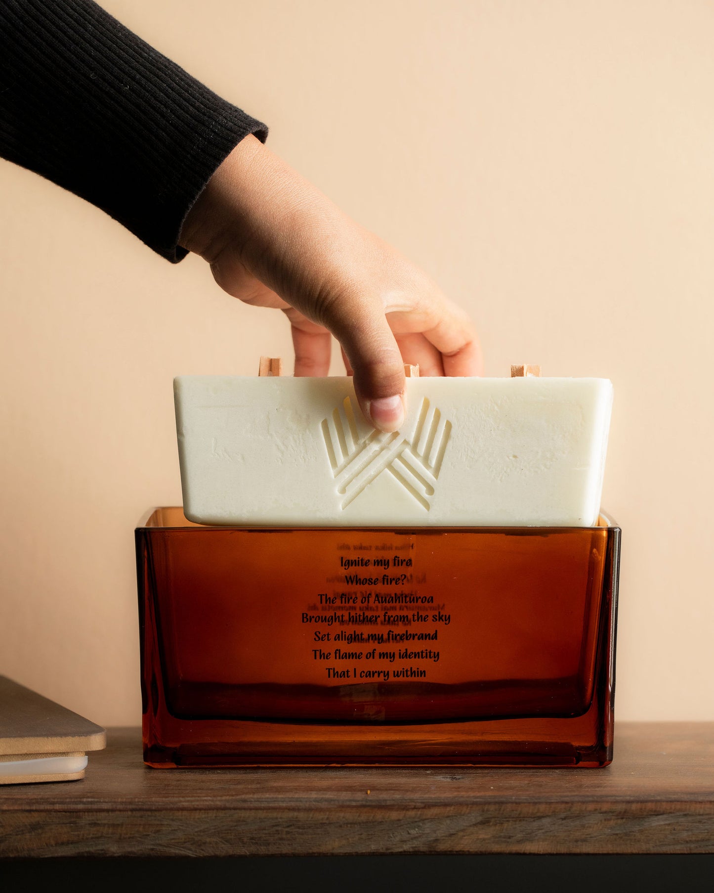 Ipu Hangarua - Mōmotu Ahi Candle Refill